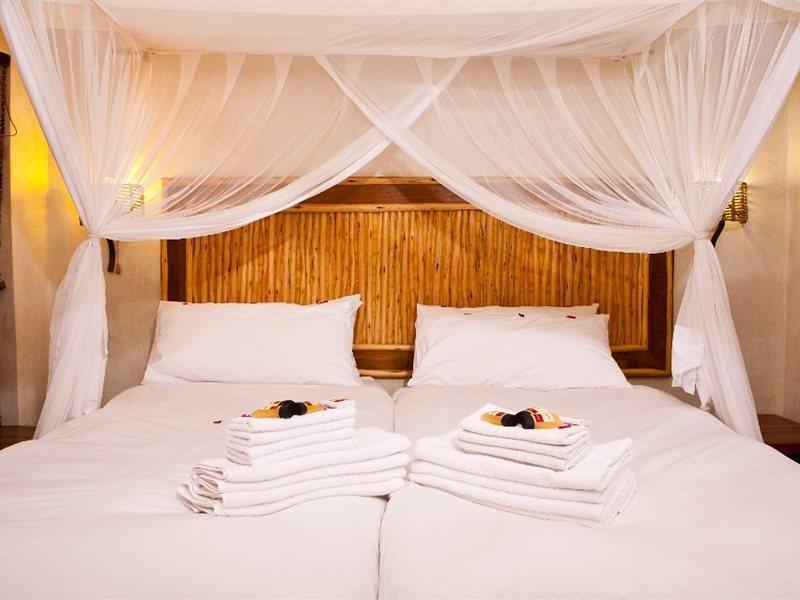 Halali Camp Hotel Etosha Kültér fotó